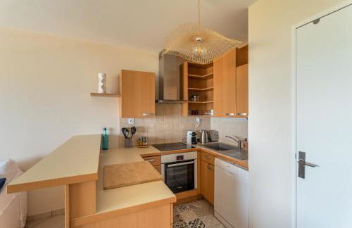 HEOL - appartement 2 chambres - vue mer et parking - Foto 7