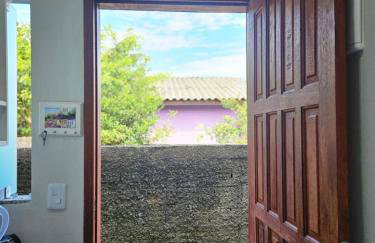 Studio com ar condicionado e estacionamento gratuito próximo ao aeroporto e praias - Foto 16