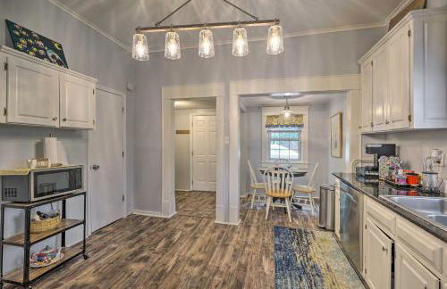 Bright and Airy Durham Cottage with Covered Porch - Photo 11
