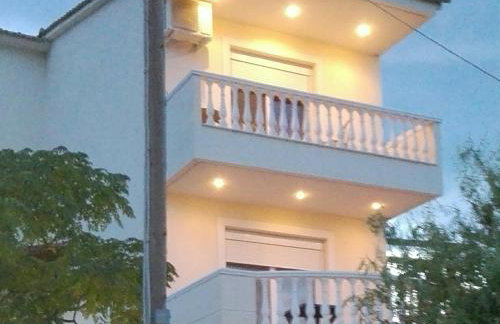 LULA 'S HOUSE - Photo 28