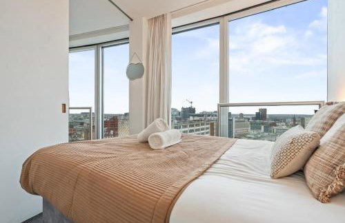 High-Rise Luxury 2-Beds and 2-Baths - Central - Relocation, and Family Friendly - Foto 15