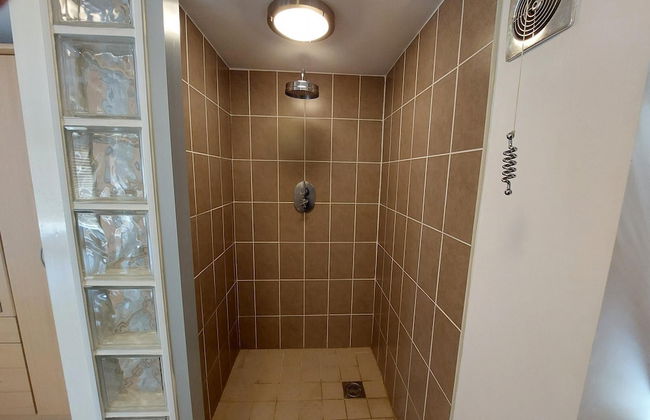 Beautiful 1bed Apartment With a Back Garden - Foto 17