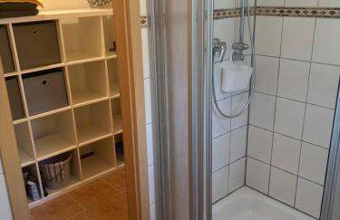 Kleines Ferienhäuschen im Grünen am Wasser - Foto 23