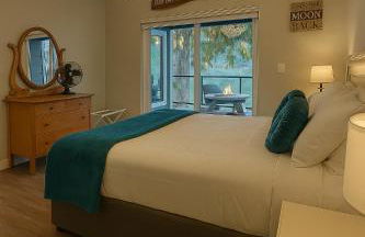 Brand New Rental Ohop Oasis! - Foto 12