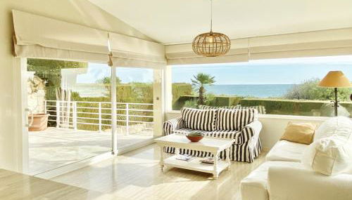 Villa Catalina Stunning 4bedroom villa with air conditioning sea views & private swimming pool ideal for families - Foto 4