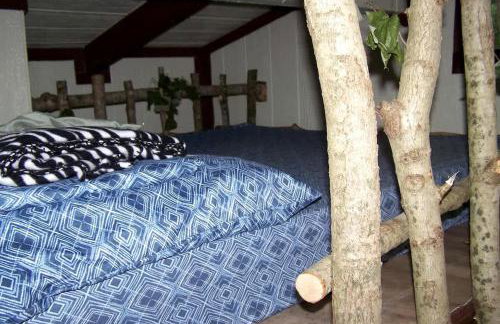 Cozy Tiny House in Tennessee Forest with Loft Beds & Country Breakfast - Foto 19