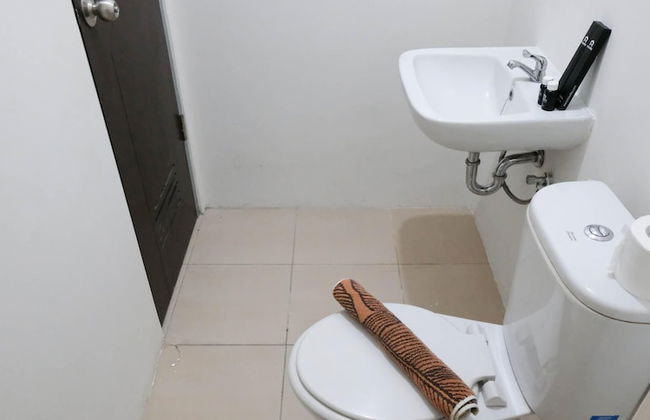 Serene And Comfy Studio At Tamansari Prospero Sidoarjo Apartment - Foto 12