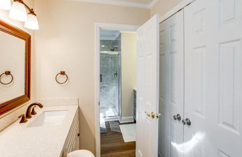 Near Lake Murray: Family Getaway w/ Screened Porch - Foto 18