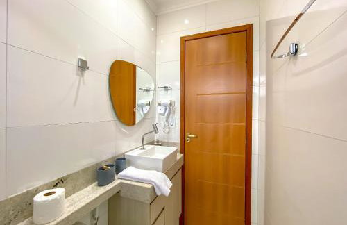 Casa Individual com 2 suítes, cozinha completa, Internet privativa 300MBPS, região bem sossegada com comercios diversos ao redor - Foto 27