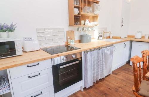 Lavender Cottage - Photo 14