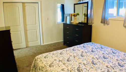 Bo's Copper City Charmer, easy Freeway Access, open floorplan - Foto 4