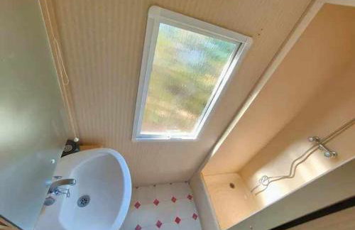 CAMPING 3* ! PROGHE DES GORGES DU VERDON ET LAC DE STE CROIX 04500 ! TOUT EQUIPE ! CHAMPS DE LAVANDES ! CALME ! NBRES ACTIVITES ! RANDONNEES ! NAUTISME ! - Foto 10