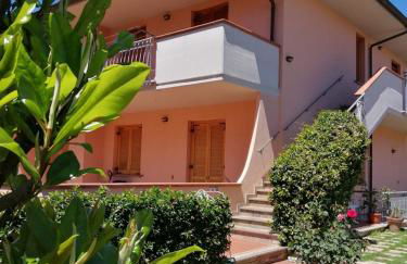 Casa Magnolia: indipendente con giardino - Photo 1