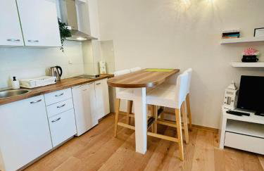 Apartments Lukrecia - Photo 8