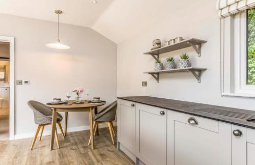 Delightful 1 bed lodge in South Downs village - Pass the Keys - Foto 39