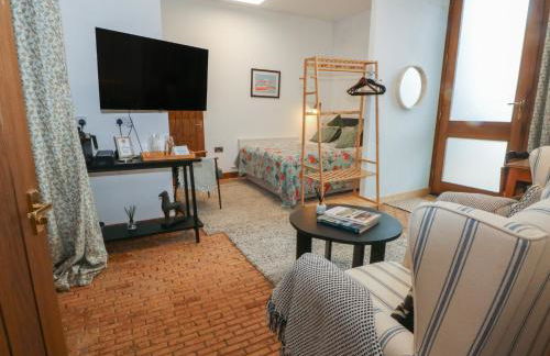 Diamond Lodge - Photo 6