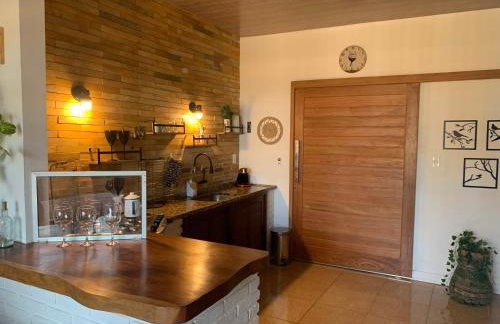 Suíte frente mar com cozinha e quintal pés na areia - Foto 10