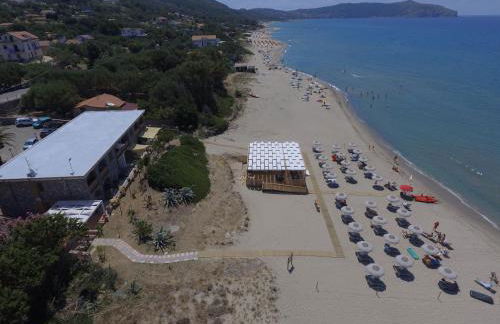 Residence Le Palme - Appartamenti sul mare - Spiaggia tra Palinuro e Caprioli - Foto 1