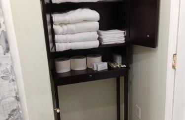 Cozy Updated 3-BR apartment near Peace Bridge - Foto 14