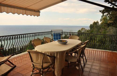 Villa Laura Sea View Apartments - Foto 3