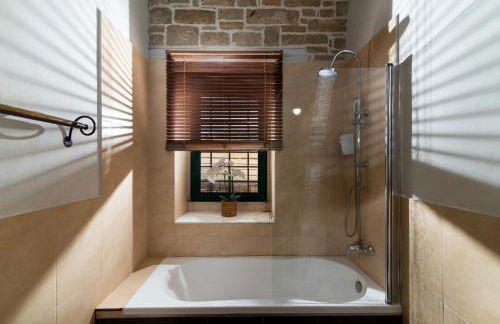 Carob Villa - Photo 32