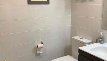 Cosy Apartment in L Escala, 7 mins walk to the closest beach, Riells - Foto 4