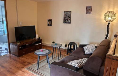 Charme et Calme au Cœur de ville - Foto 10