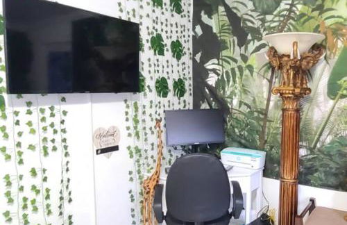 Palm Springs 3-Bedroom 2-Bath 5 Miles to the Beach - Foto 49