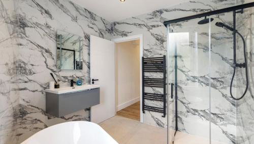 Kew Garden Suite 2BR Sleeps 9 Near Central London - Foto 2