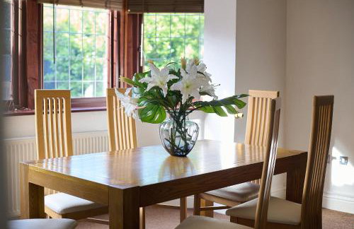 Spacious 7BR Home, Families & Contractors, Hot Tub - Foto 42