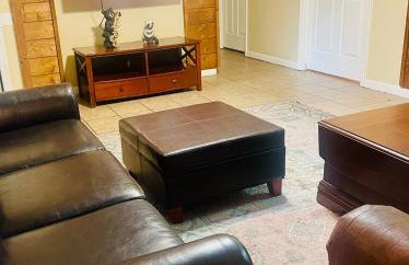 Smoky Mountain Cabin with HOTTUB - Photo 9