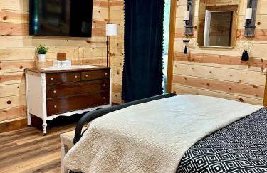 Livin on the Edge Cabin in Albert Pike, Beautiful! - Foto 11