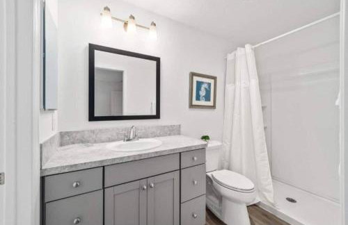 Very large 2 bedroom with King Bed - Foto 11