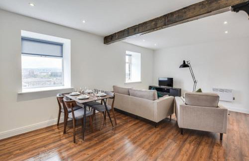 Canal View 2BR Home for Families & Friends - Foto 11