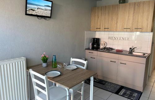 2 logements séparés 2 et 5 couchages au Rez-de-Chaussée à Chambretaud, 5 min Puy du Fou - Foto 53