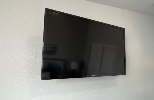 Monte Vista Village Resort Mesa 3 Bed 2 Bath Age Restricted Must be 55 or more - Photo 29