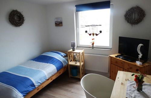 Haus Holo für Monteure - 4 Einzelzimmer - 5 Betten -2 Bäder - Küche - Foto 6