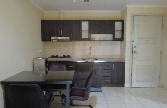 Apartment MoI Kelapa Gading by Gading Property - Foto 15