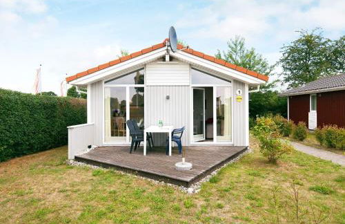 3 person holiday home in GROEMITZ - Photo 4