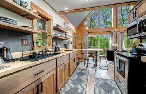 Upscale w Fireplace Fire Pit Games in Gated Comm - Foto 11