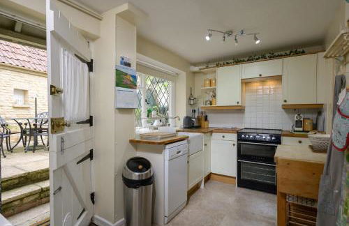 Beautiful Cottage in Picturesque Cotswolds Village - Foto 13