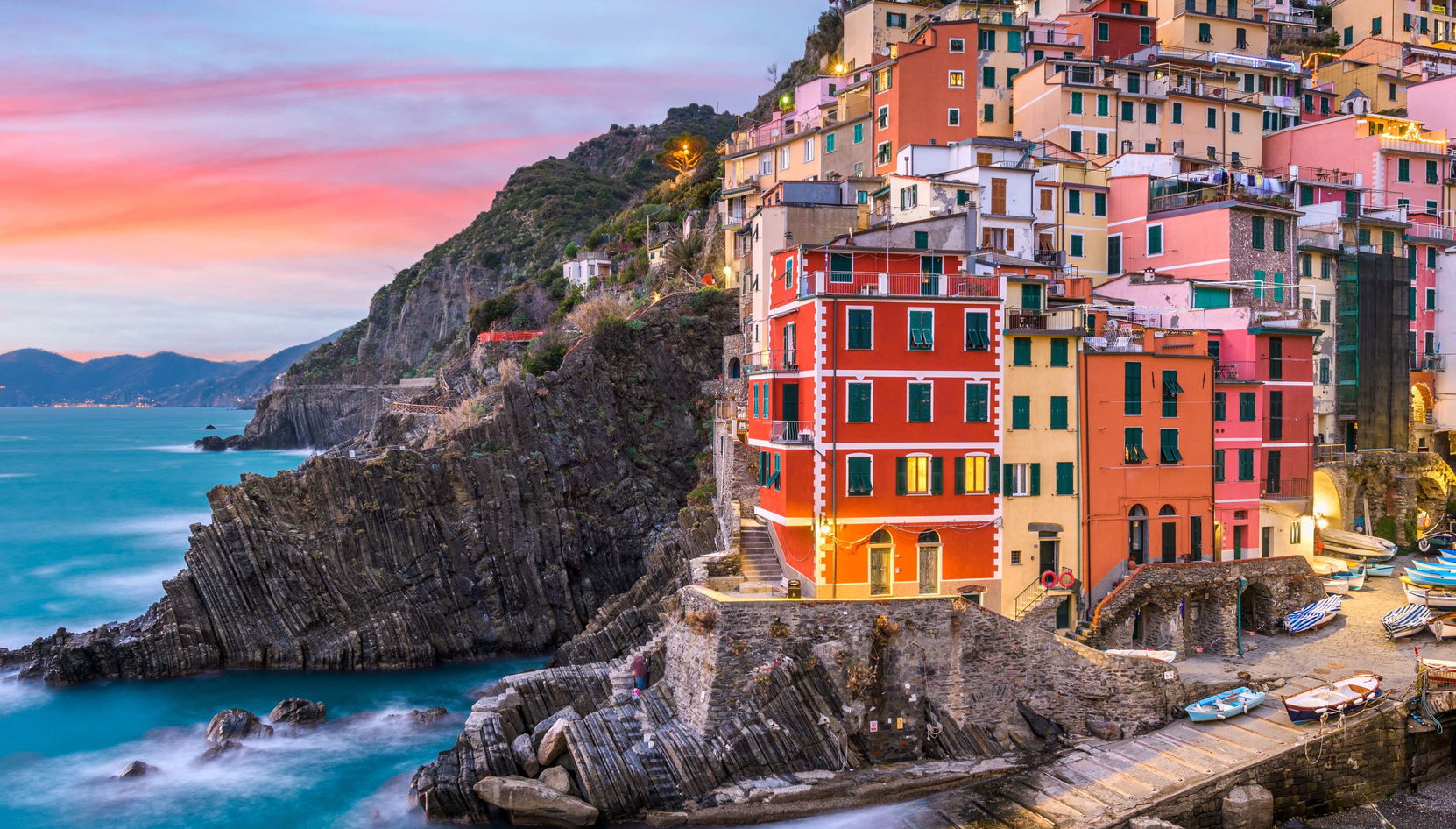 Excursión a Vernazza, Monterosso y Riomaggiore o Porto Venere en barco