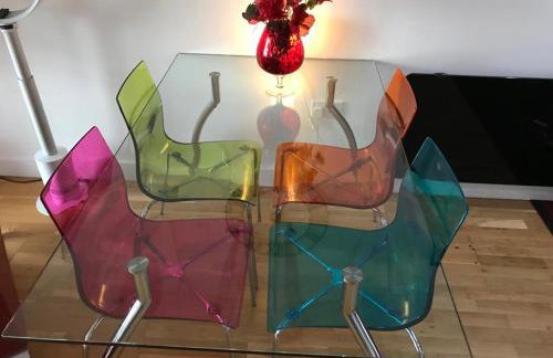 Stunning Spacious City Apartment with free parking - Foto 24