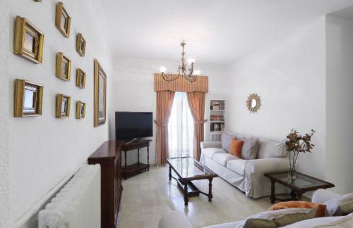 Piso en calle Recogidas (Centro) - Foto 1