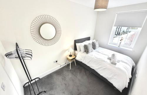 Picturesque Tornagrain Apartment 2bed Free Parking WiFi - Near Inverness Airport - Photo 17