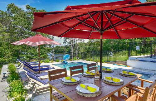 Luxury Waterfront Home w Heated Pool and Hot Tub - Foto 35