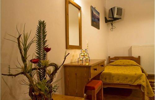 To Spiti tis Pareas - Foto 18