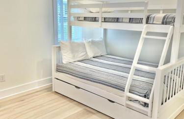 Collins Avenue 26 - Photo 22