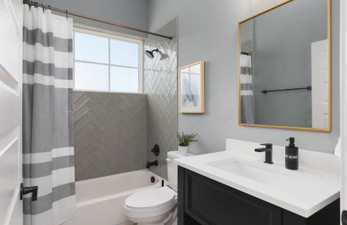 Tranquil Haven Close to Broadway with Free Parking - Foto 30