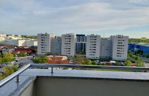 Lanterna Apartman-SelfCheckIns parking free - Foto 11